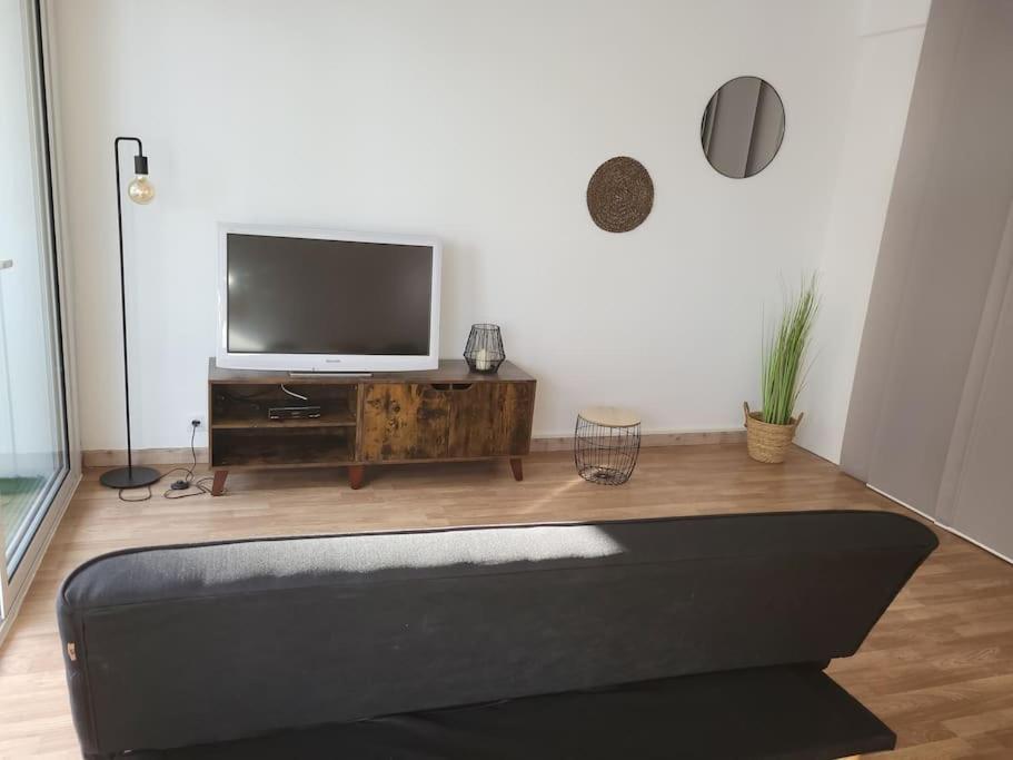 Superbe Apartement En Residence Avec Piscine Roses Bagian luar foto